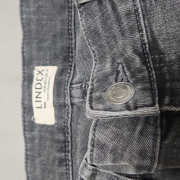Lindex Straight EUC grey ladies jeans sz 8 - Picture 4 of 7